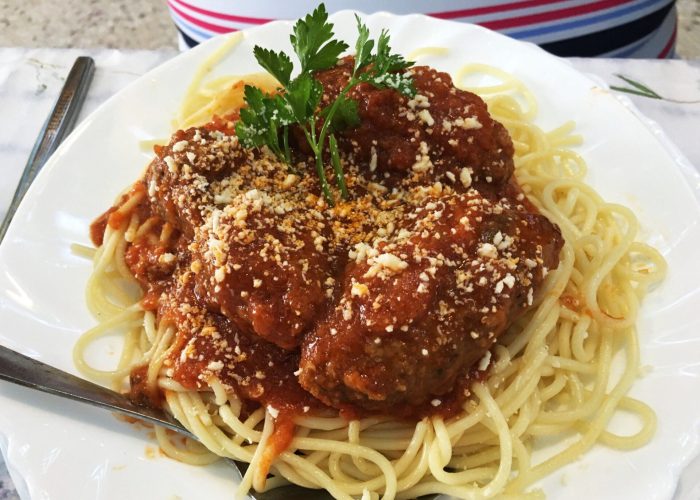 Mantalena Restaurant & Grill