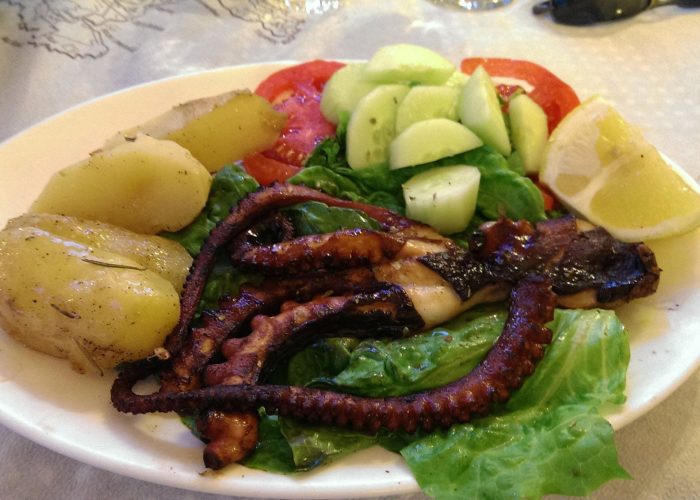 Mantalena Restaurant & Grill